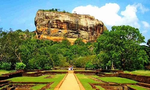 sigiriya-rock-wonder-of-asia